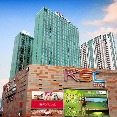 Appartamento Ksl D'Esplanade Johor Bharu Johor Bahru Esterno foto